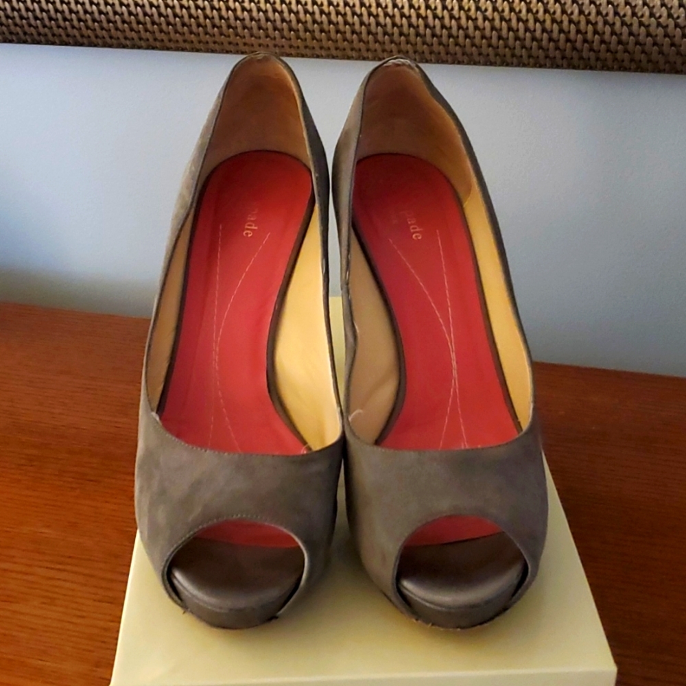 Kate Spade Grey Suede heels